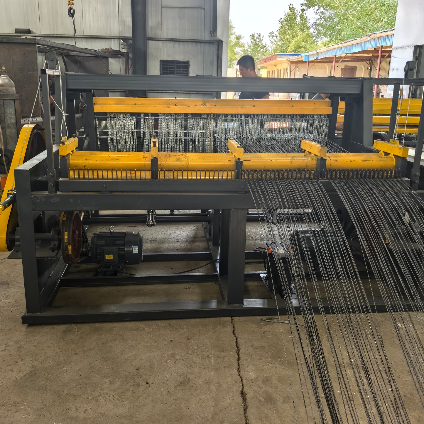Heavy Duty High Quality Crimped Wire Mesh Machine for Coal Mine Industry