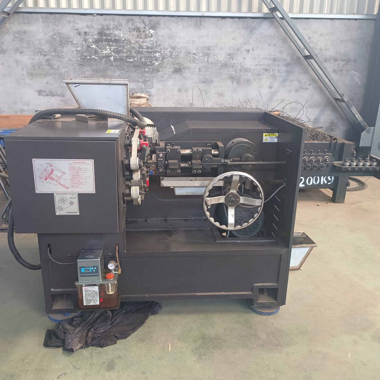 High Speed Nail Making Machine