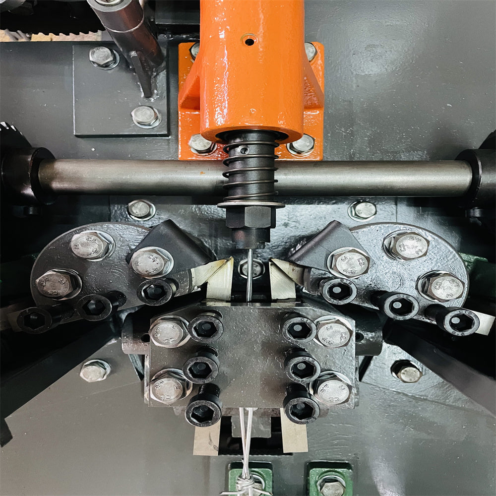 CS-A Normal Double Twisted Barbed Wire Making Machine